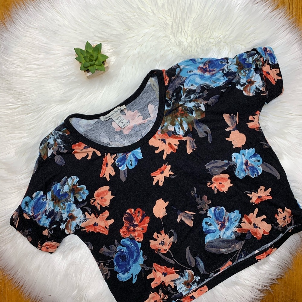 American Rag • Cropped Floral Top